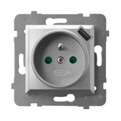 ARIA Gniazdo pojedyncze z uziemieniem z przesłonami torów prądowych, z ładowarką USB, kolor: SREBRO, 16A/230~,USB 5V/2,1A, IP-20, zac.bezgw.